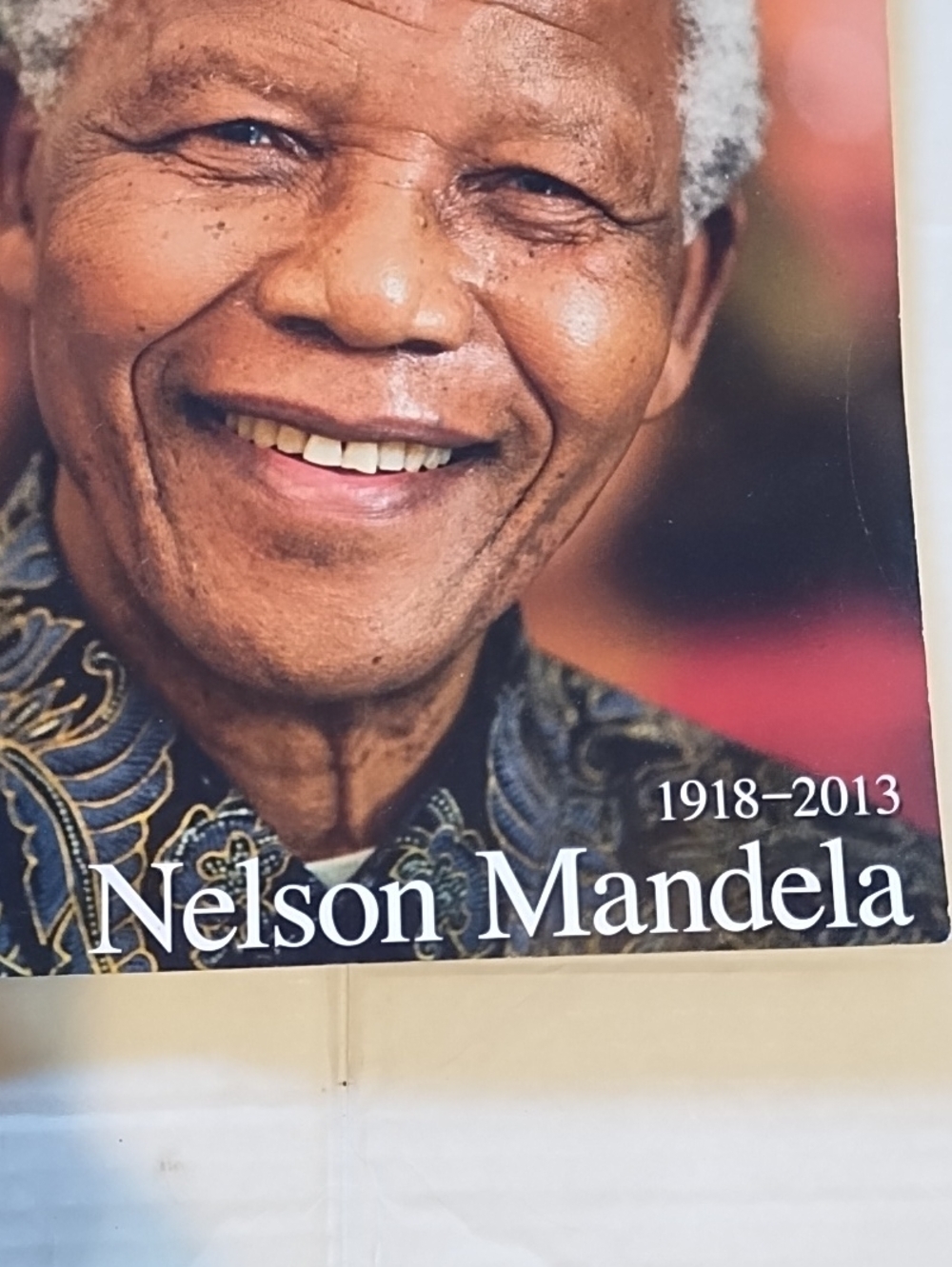 Life Commemorative Nelson Mandela Magazine - Black & White Cover - Picture 4 of 6